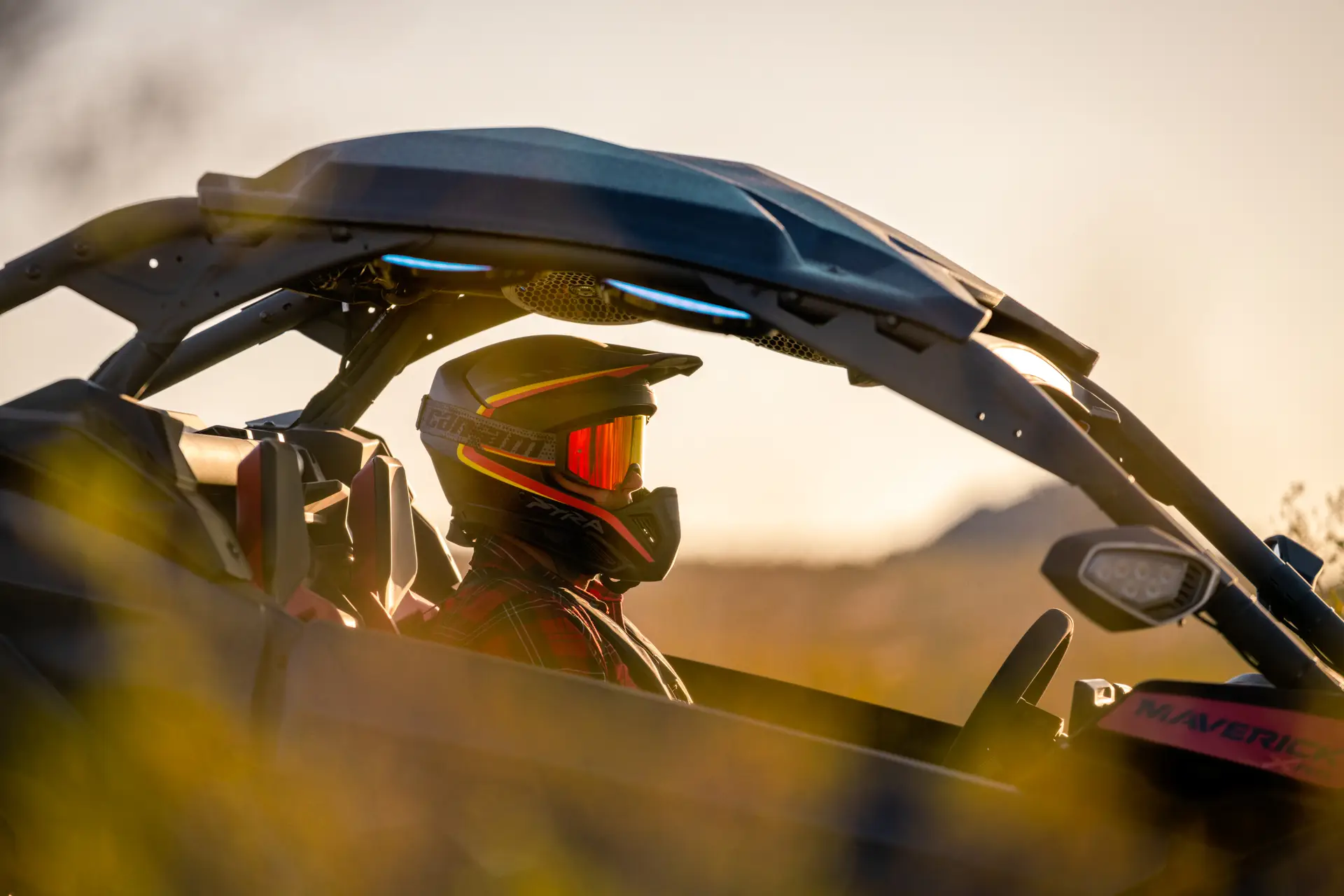 Can-Am Maverick R MAX X RS With Smart-Shox