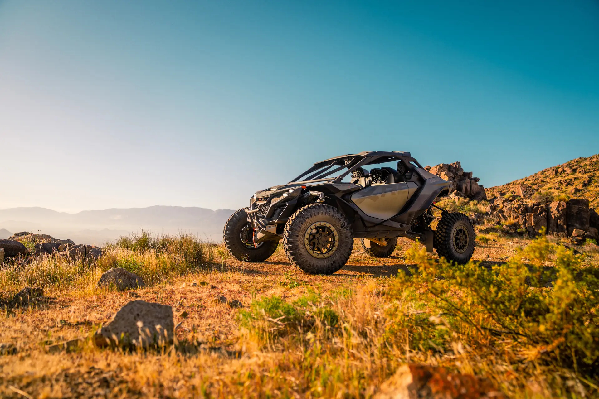 Can-Am Maverick R XRC DCT SAS