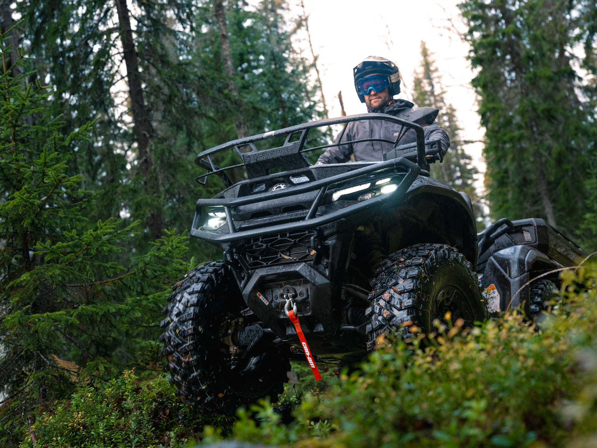 Can-Am Outlander MAX 6x6 DPS T 850