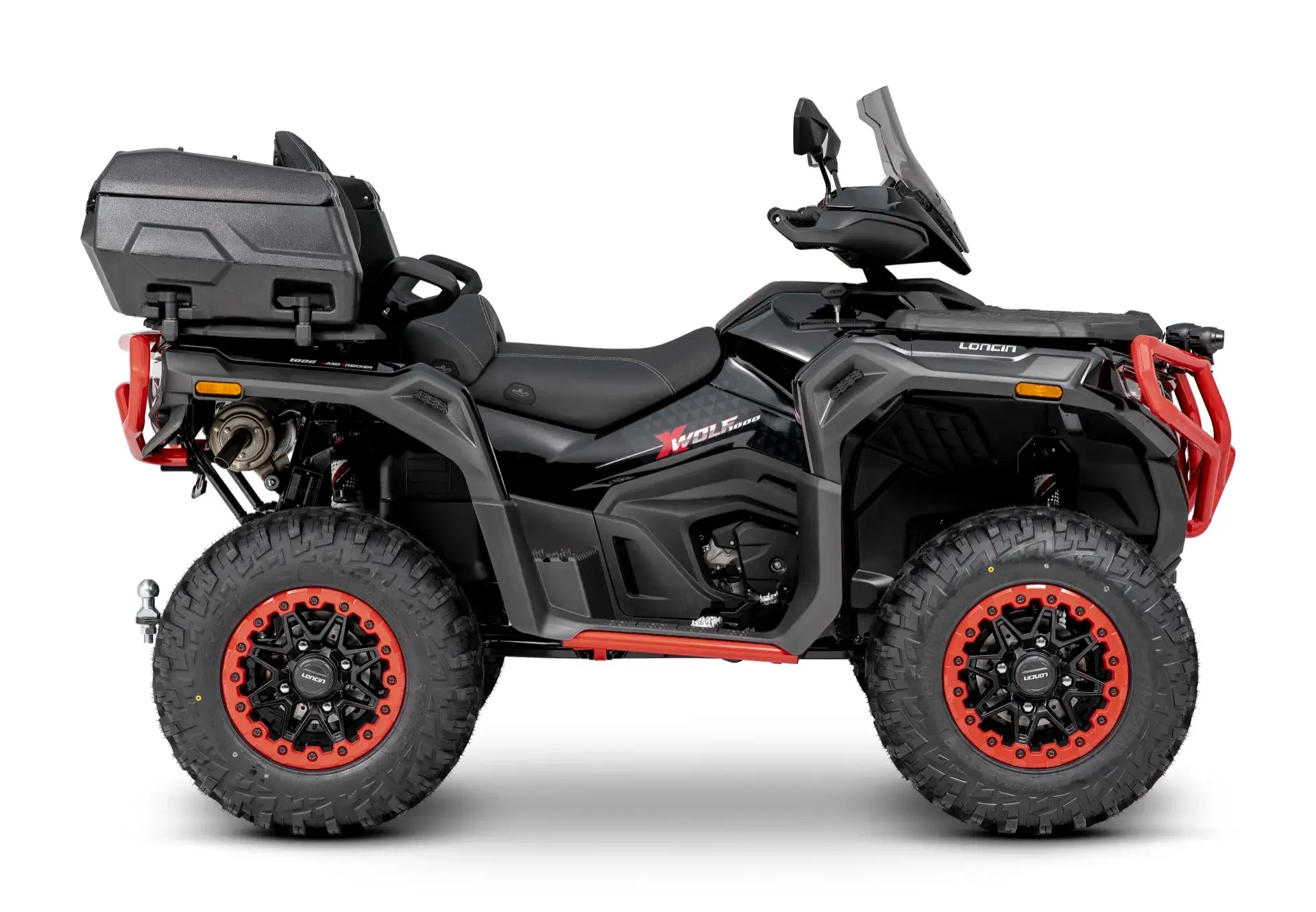 Loncin XWolf 1000L Land Trekker Schwarz glänzend mit rotem Bumper – Seitenansicht rechts | Loncin ATV bei Brunner ATV Nation Augsburg